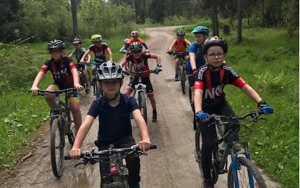 Polski producent rowerów KROSS wspiera młode talenty z Nowotarskiego Klubu Kolarskiego