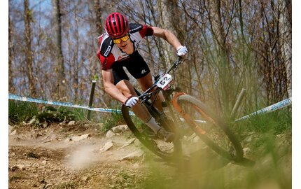 Bartłomiej Wawak z KROSS ORLEN Cycling Team awansuje na 8 pozycję w rankingu UCI po ostatnim w tym sezonie wyścigu Salamina MTB Race UCI HC