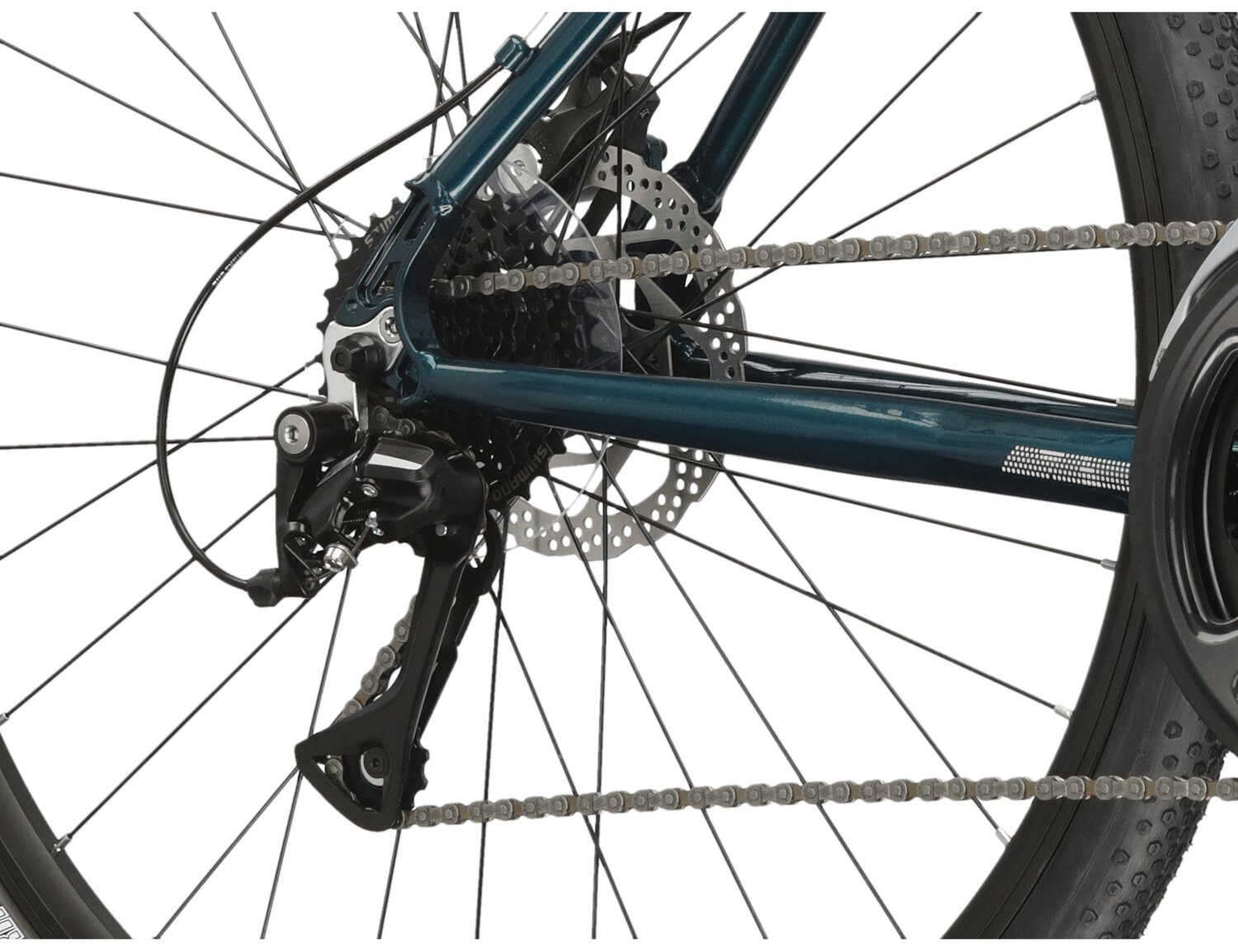  Tylna ośmiobiegowa przerzutka Shimano Acera M3020 oraz mechaniczne hamulce tarczowe w rowerze crossowym damskim KROSS Tour 2.0 