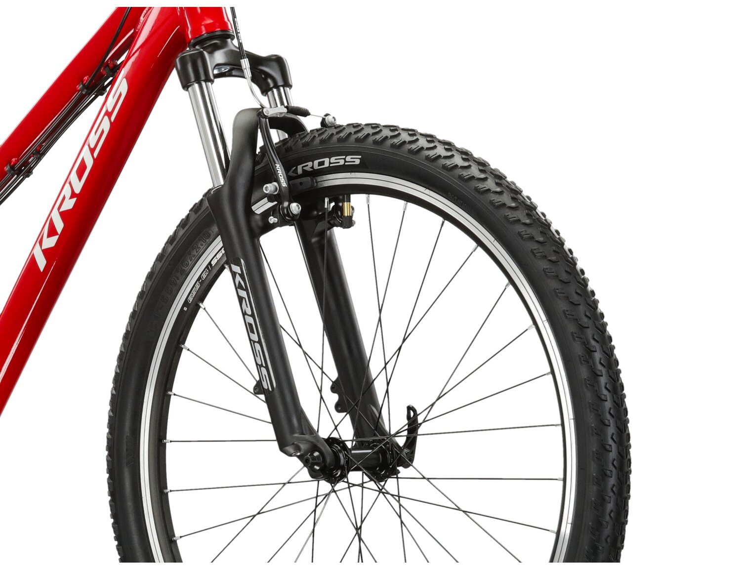  Aluminowa rama, amortyzowany widelec o skoku 80 mm oraz opony o szerokości 2,1 cala w rowerze juniorskim KROSS Berg JR 1.1 