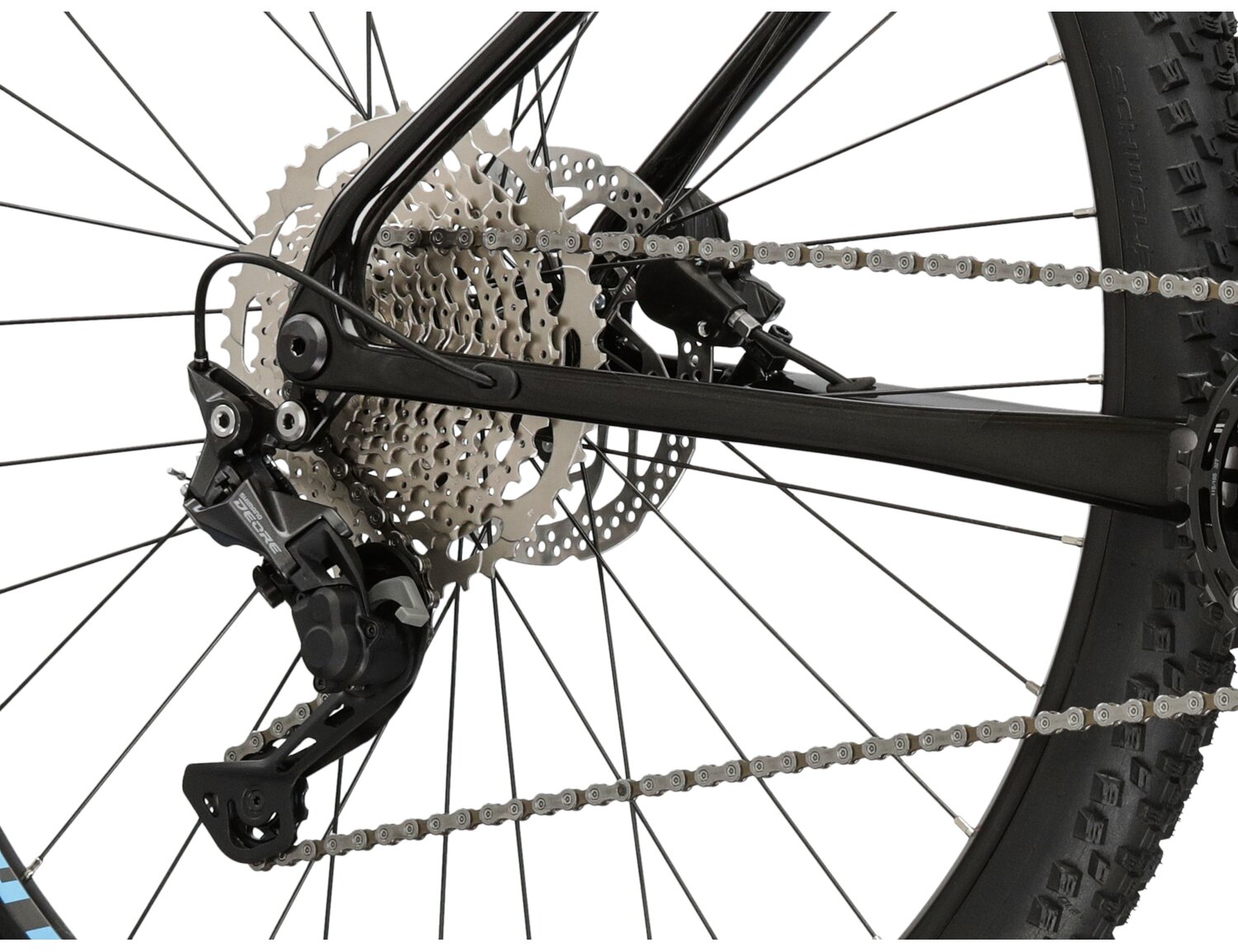  Tylna dziesięciobiegowa przerzutka Shimano Deore M5120 oraz hydrauliczne hamulce tarczowe Shimano MT200 w rowerze górskim MTB XC KROSS Esprit 10.0 