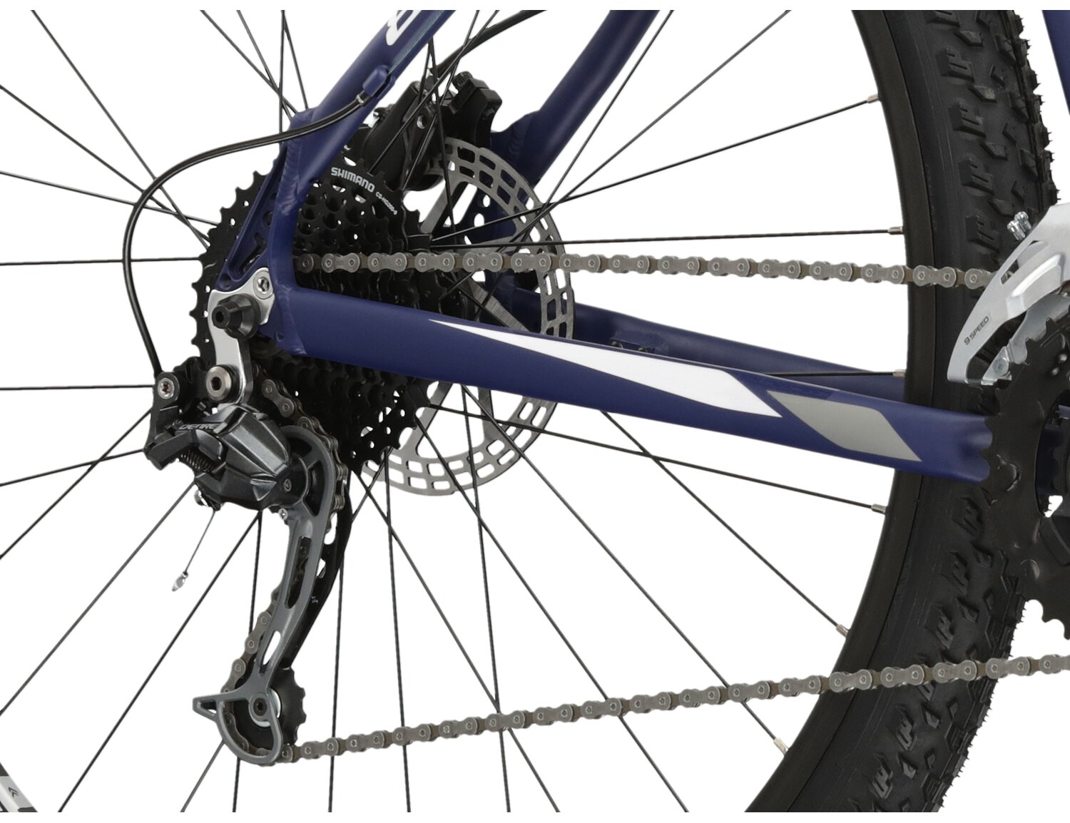  Tylna dziewięciobiegowa przerzutka Shimano Deore M592 oraz hydrauliczne hamulce tarczowe Shimano MT200 w rowerze górskim MTB KROSS Hexagon 8.0 