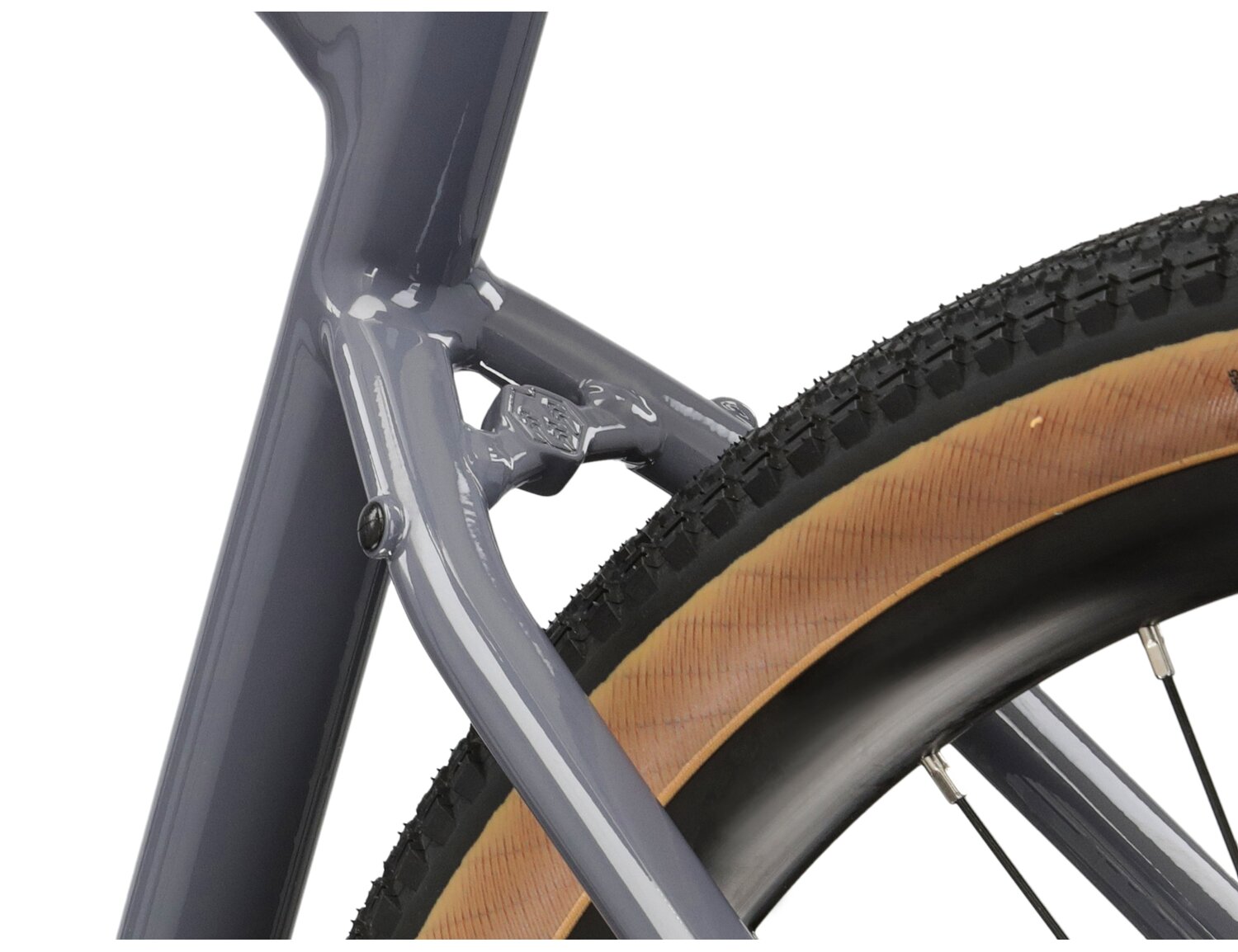 Rama aluminiowa nowej generacji gen2 oraz opony WTB Riddler w rowerze gravelowym Kross Esker 5.0 