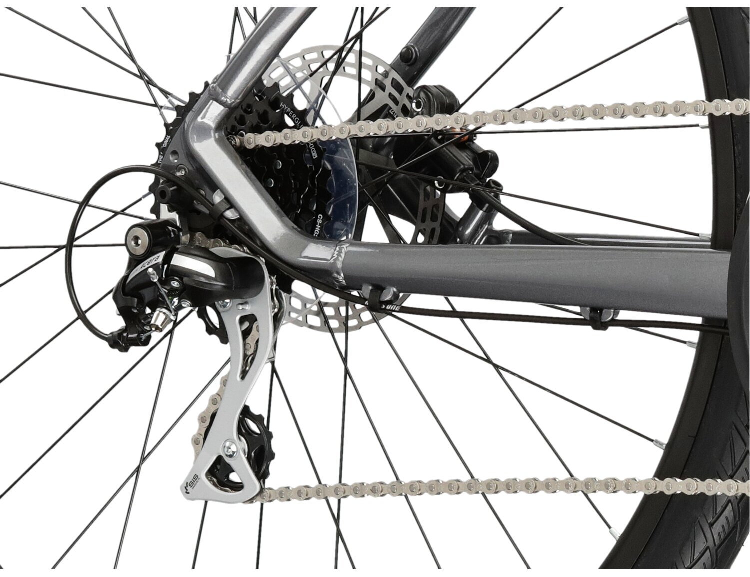  Tylna ośmiobiegowa przerzutka Shimano Acera M3020 oraz hydrauliczne hamulce tarczowe Radius w rowerze crossowym KROSS Evado 4.0 