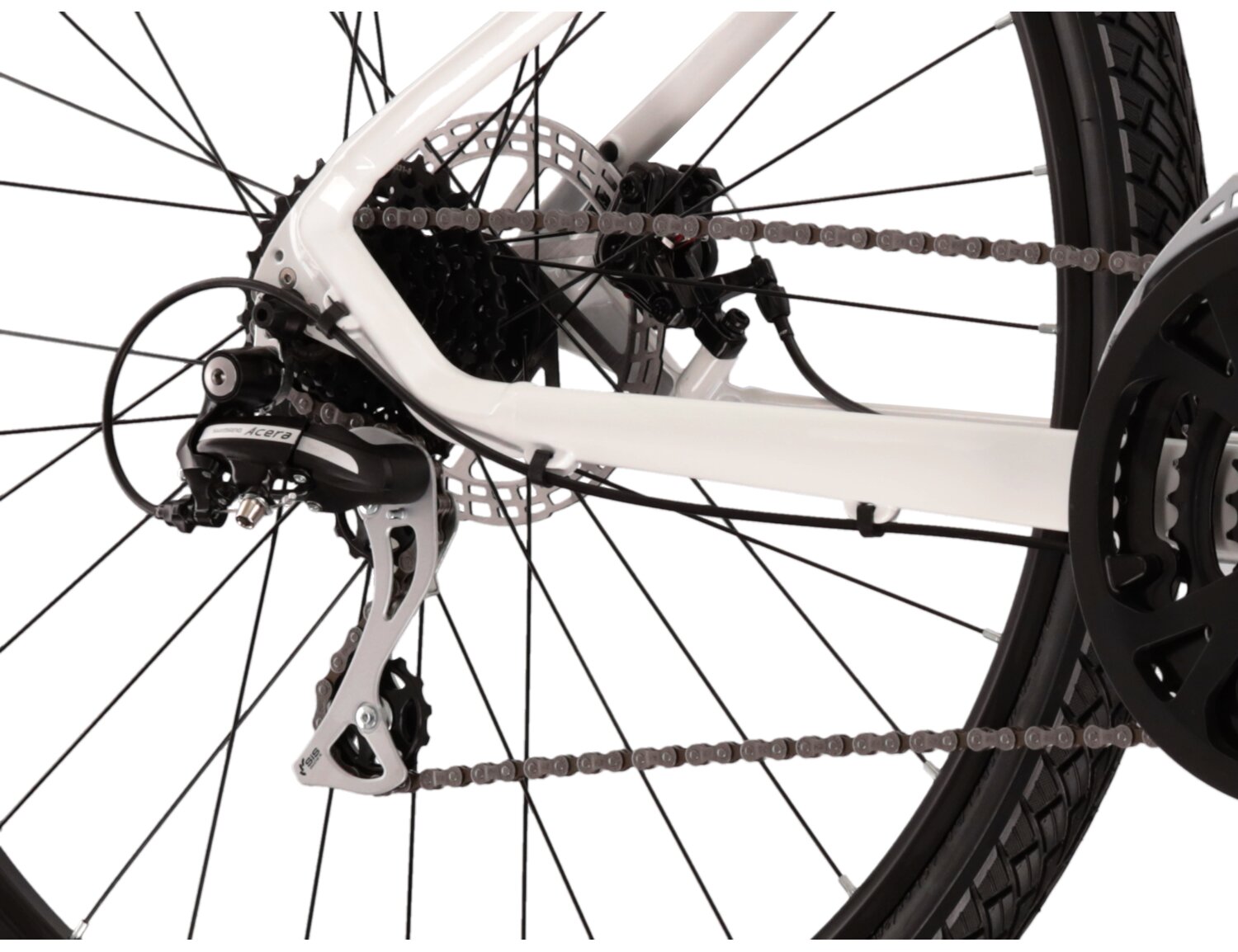  Tylna ośmiobiegowa przerzutka Shimano Acera M3020 oraz mechaniczne hamulce tarczowe w rowerze crossowym damskim KROSS Evado 3.0 