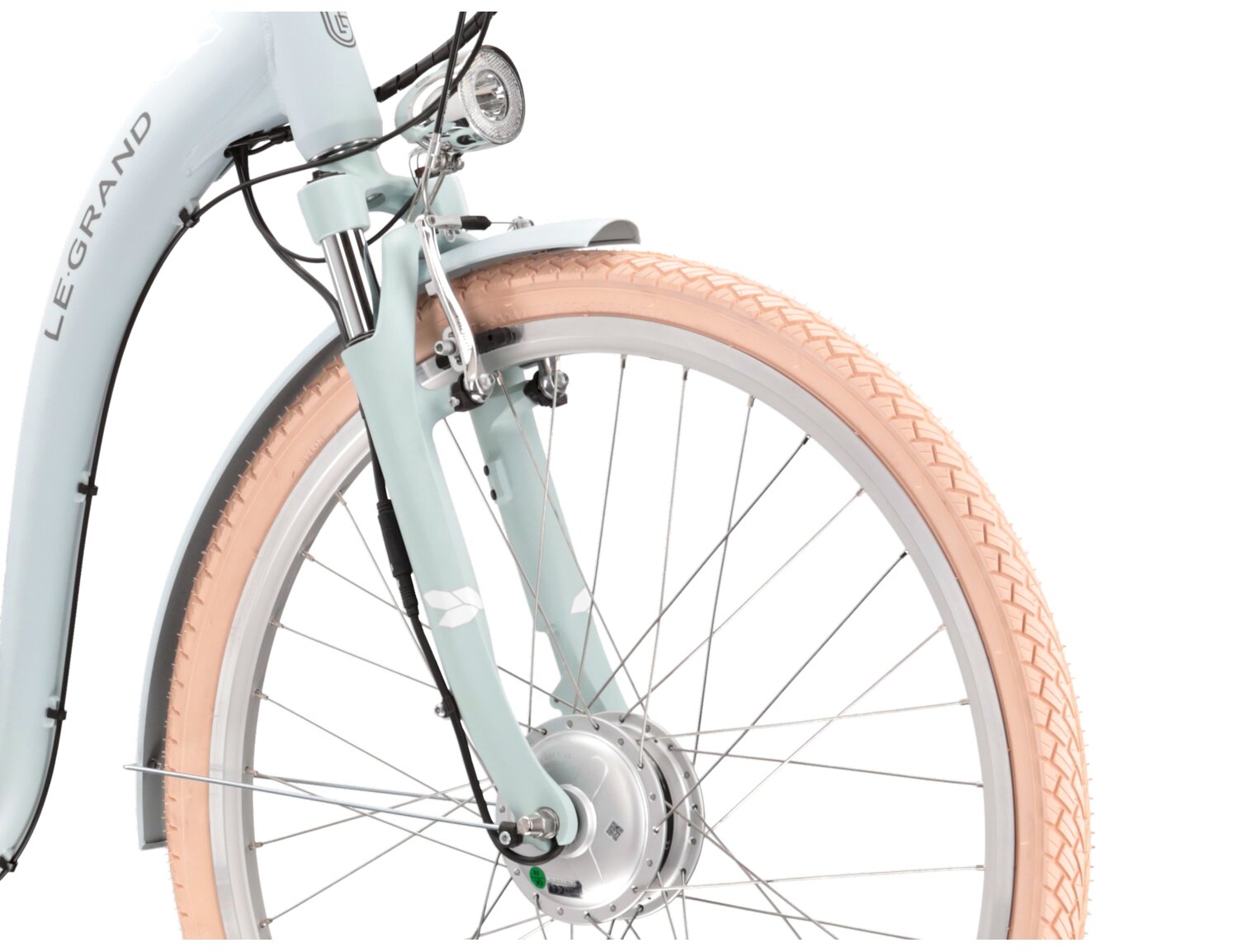 Przednie koło i silnik w piaście w elektrycznym rowerze miejskim Ebike City Le Grand Elille 2 447 Wh 