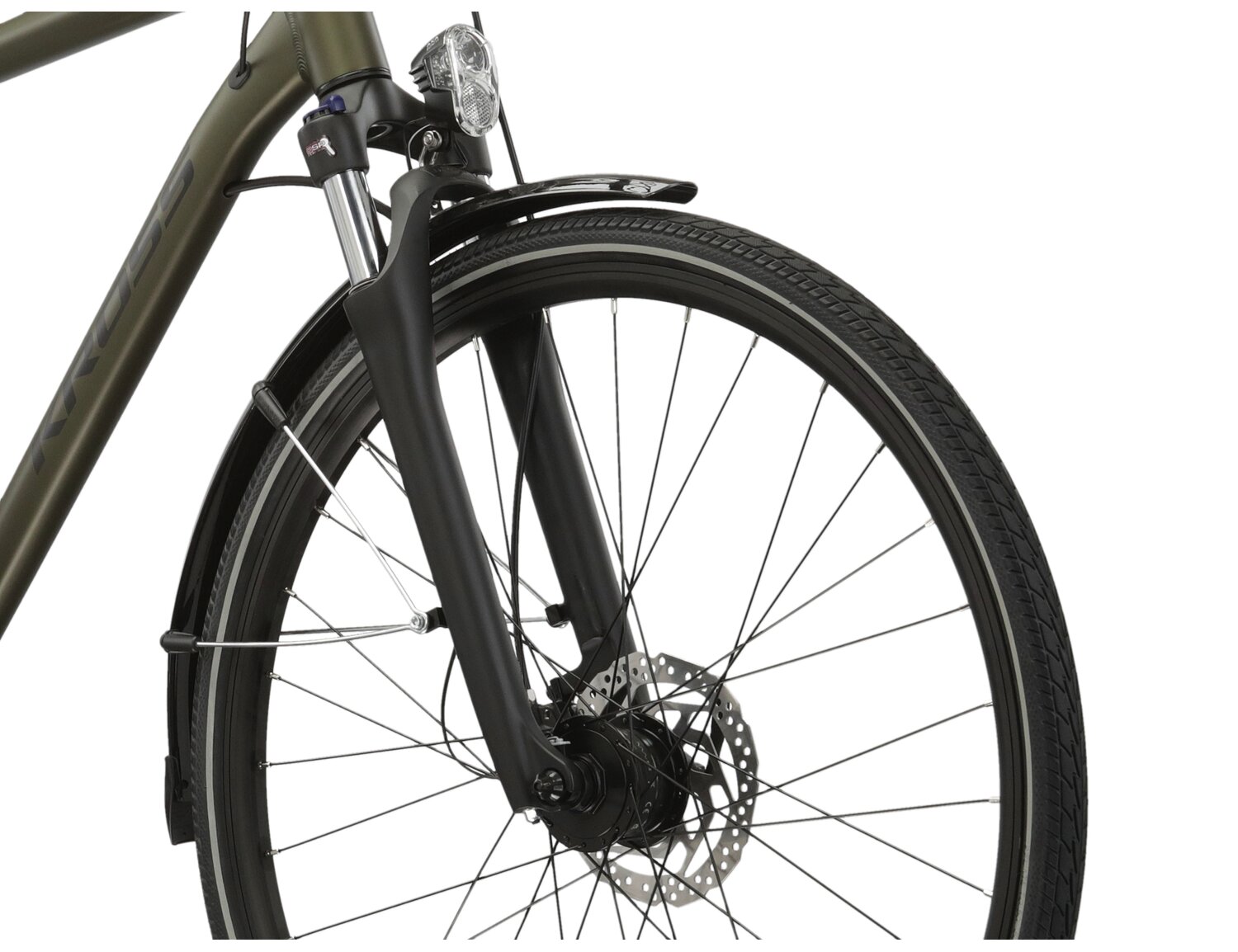Aluminowa rama, amortyzowany widelec SR SUNTOUR NEX HLO oraz opony Wanda w rowerze trekkingowym KROSS Trans 5.0 