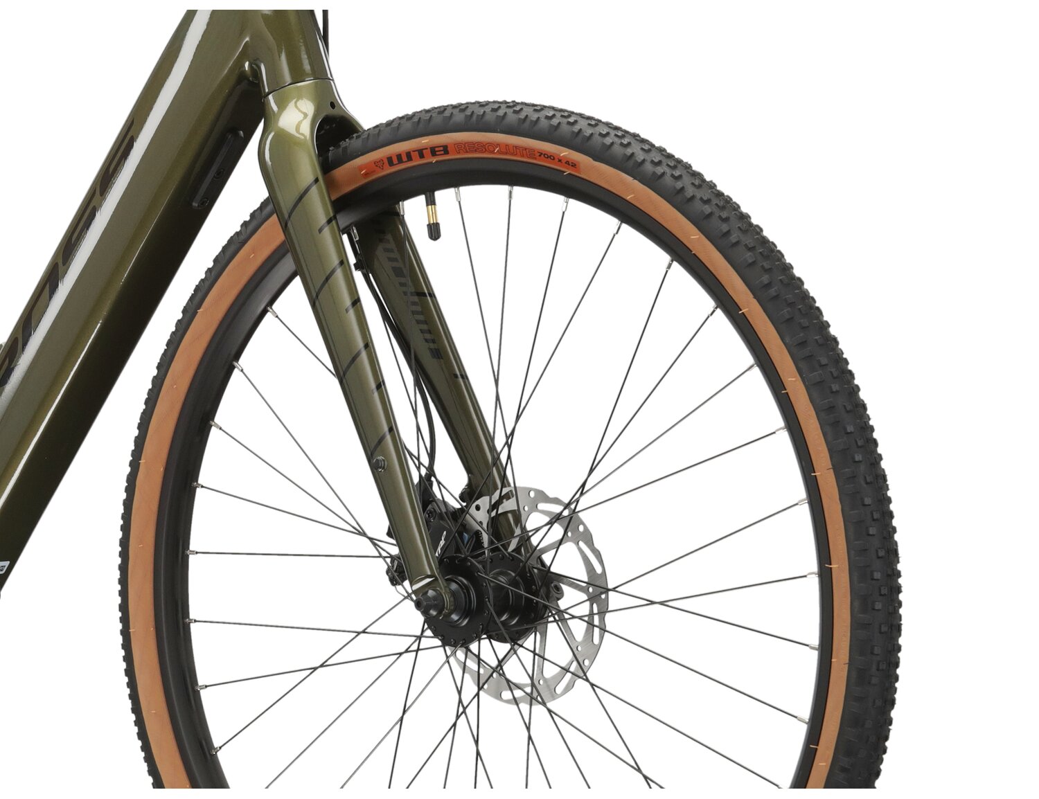  Aluminiowa rama, aluminowy sztywny widelec oraz opony WTB RESOLUTE COMP 700X42C w rowerze elektrycznym gravelowym ebike Kross Esker Hybrid 2.0 MS 