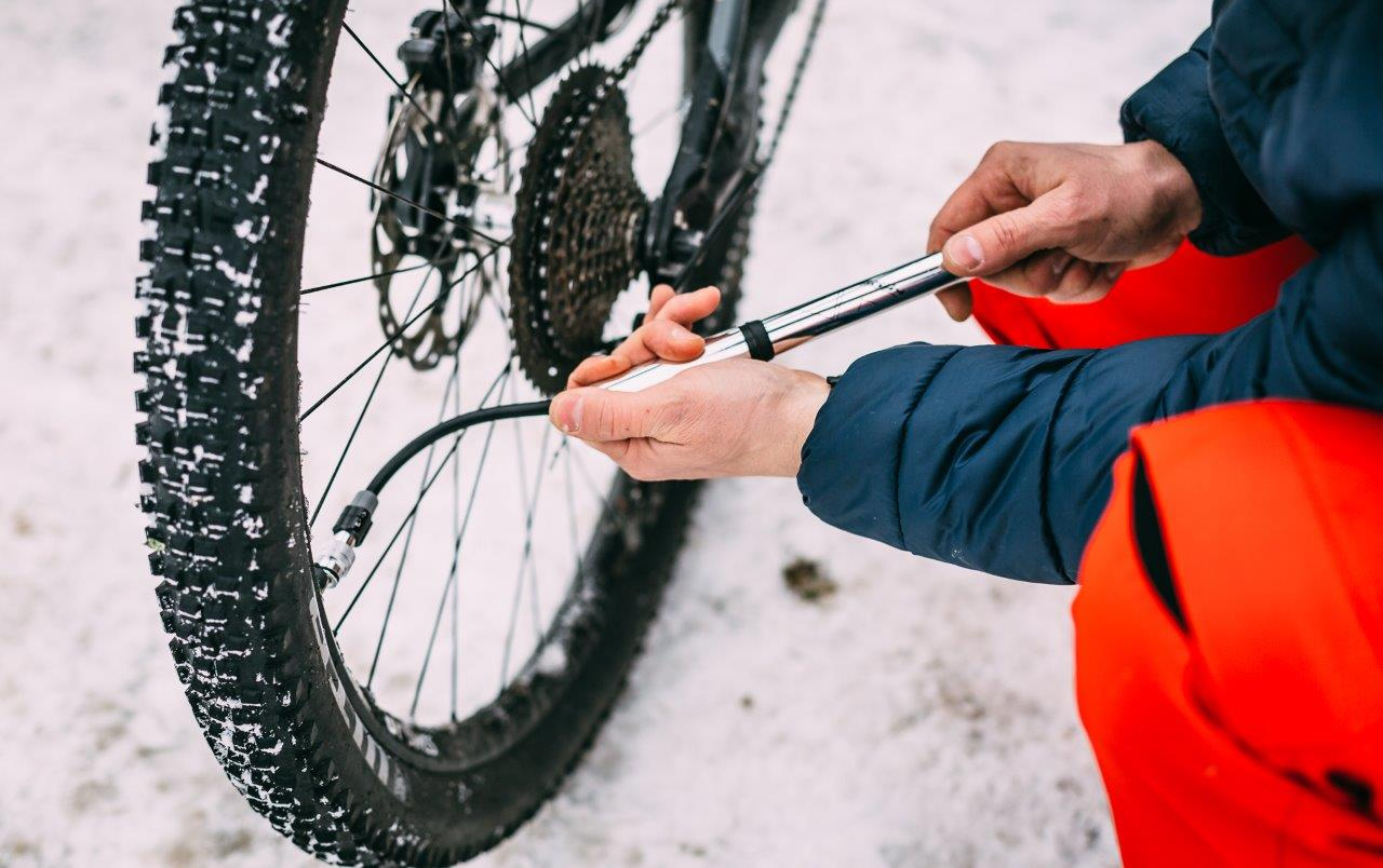 Jak dbać o rower elektryczny zimą?